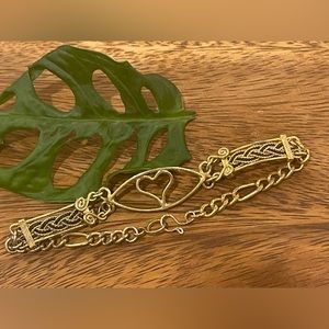 Vintage heart bracelet
